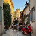 Le Paon L Old Town & Ac L Shellter 아파트 쎙뜨호뻬