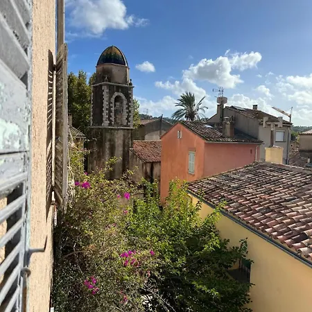Le Paon L Old Town & Ac L Shellter Appartement *