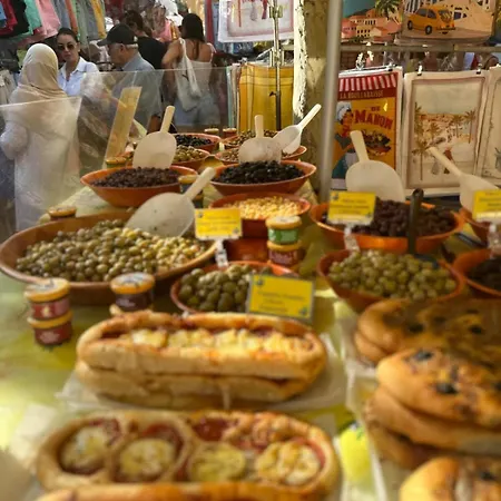 Apartamento Le Paon L Old Town & Ac L Shellter