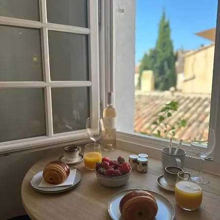 Le Paon L Old Town & Ac L Shellter Appartement