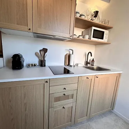 Le Paon L Old Town & Ac L Shellter Saint-Tropez